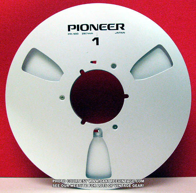 Pioneer PR-101 empty (no tape) metal 10.5 inch take up reel